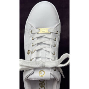 GBG Guess Shoes Women’s Size 7.5